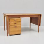 1407 7387 WRITING DESK